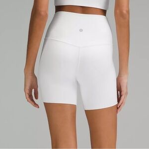 Lululemon Align™ High-Rise Short 6", White, NWT